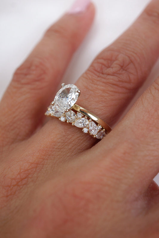 0.35 TCW Round Diamond Curved Pave DEF/VVS Lab Grown Wedding Band