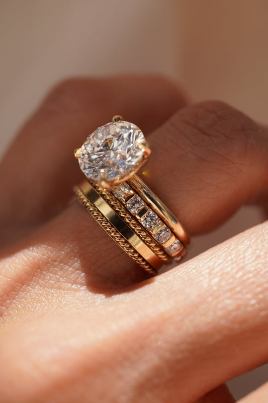 0.35 TCW Round Diamond Curved Pave DEF/VVS Lab Grown Wedding Band