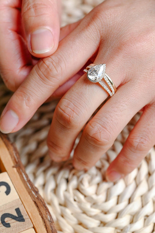 1.0 CT Round Solitaire Lab Grown Diamond Bridal Ring Set