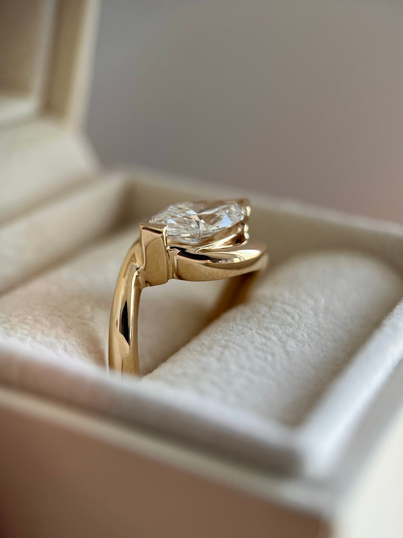 1.5 CT Marquise Lab Grown Solitaire Swirl Ring Engagement Ring (US Size 6 Ready To Ship)