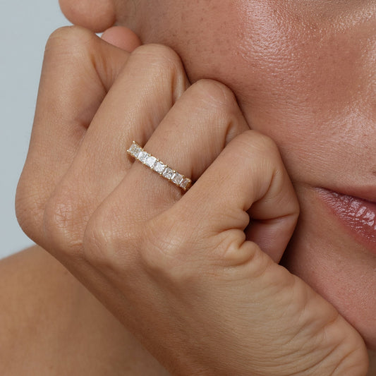 0.35 TCW Round Diamond Curved Pave DEF/VVS Lab Grown Wedding Band