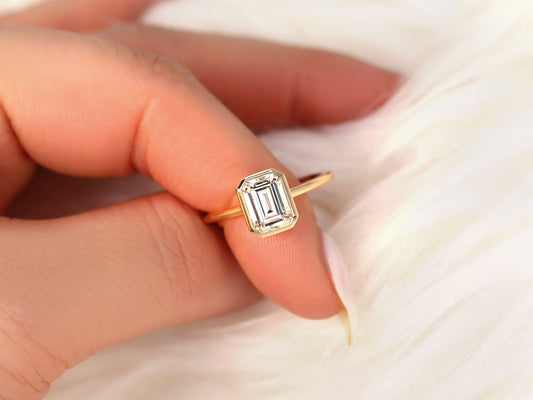 2 CT Emerald Pave Moissanite Engagement Ring