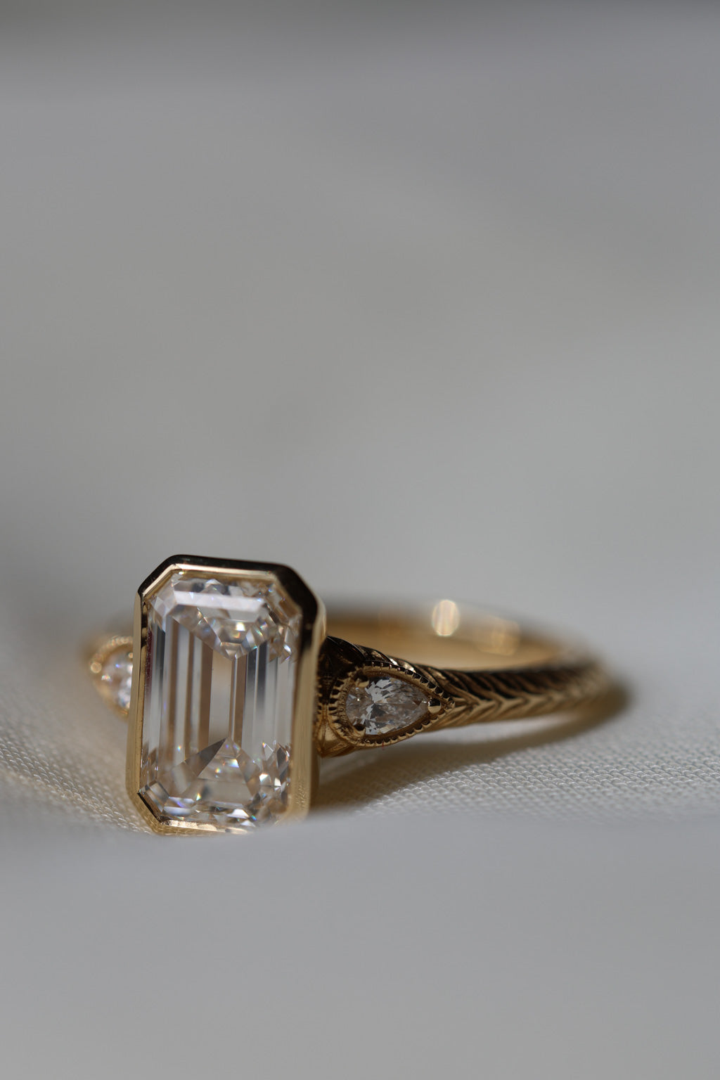 Round Swirl Semi Pave Engagement Ring – 1 CT Moissanite Diamond