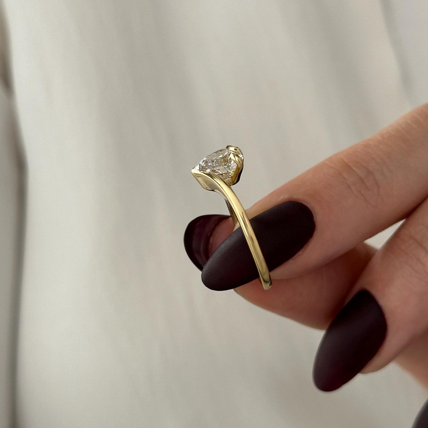 Heart Swirl Solitaire Engagement Ring – 2 CT Lab Grown Diamond