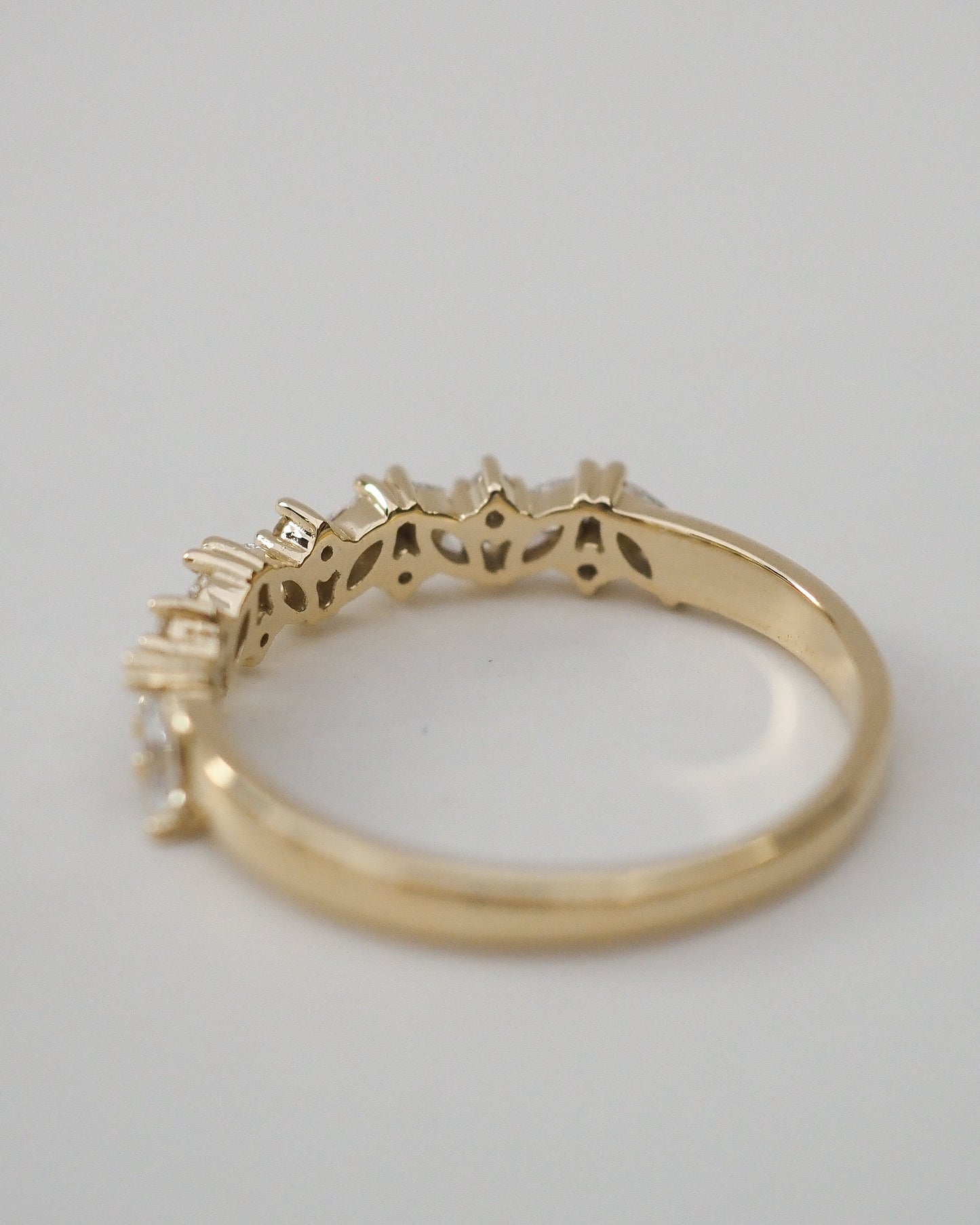 0.13 TCW Round Twisted Moissanite Wedding Band