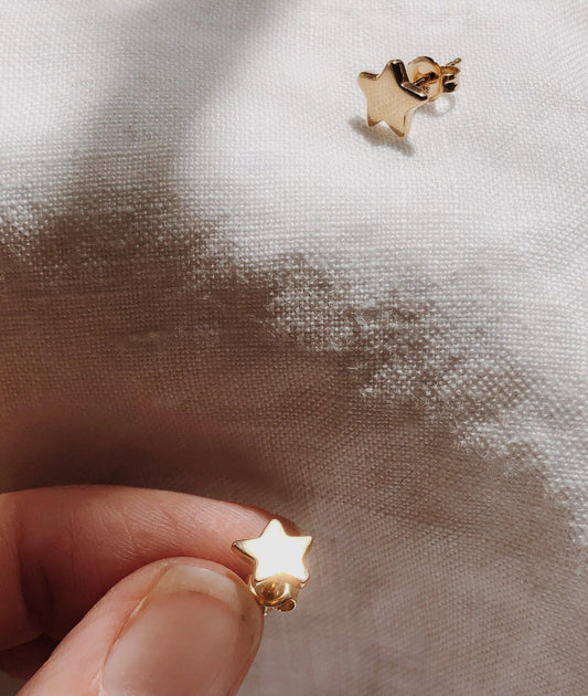Tiny Star Studs