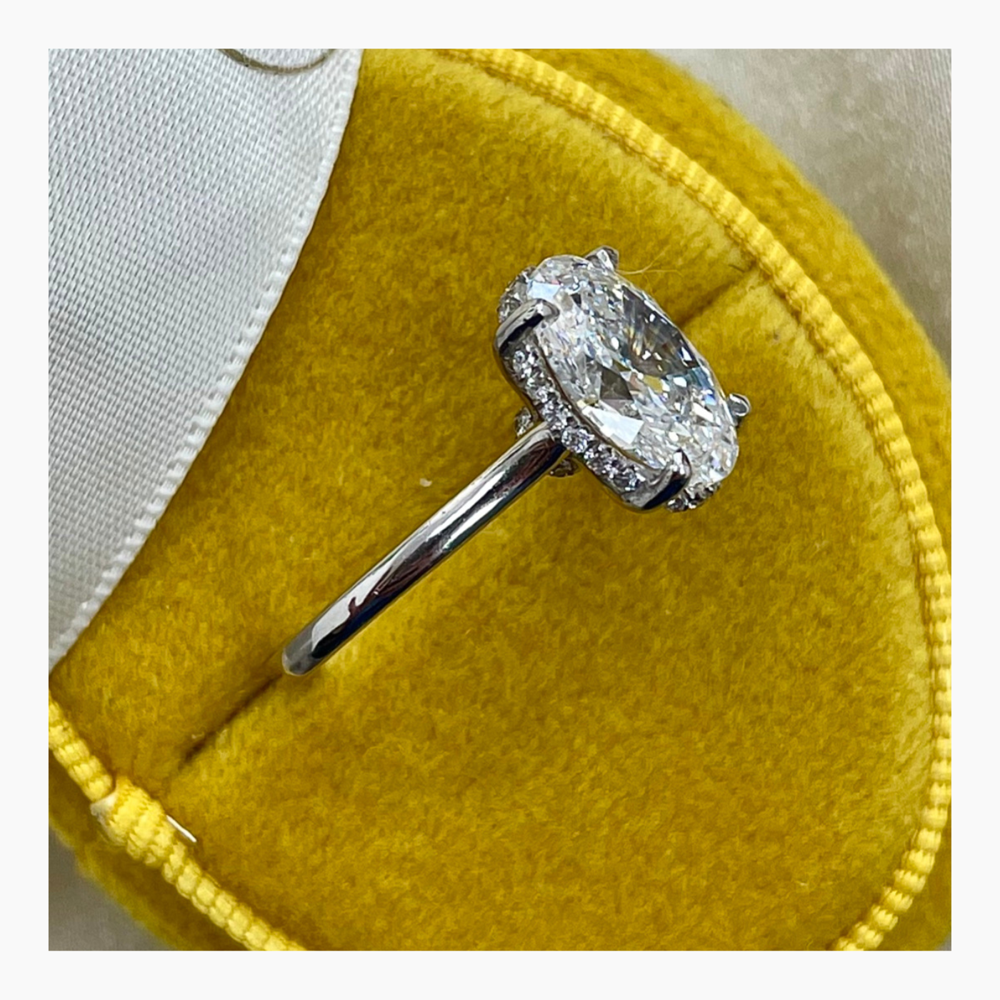 2.5 CT Oval Hidden Halo CVD G/VS Diamond Engagement Ring 9