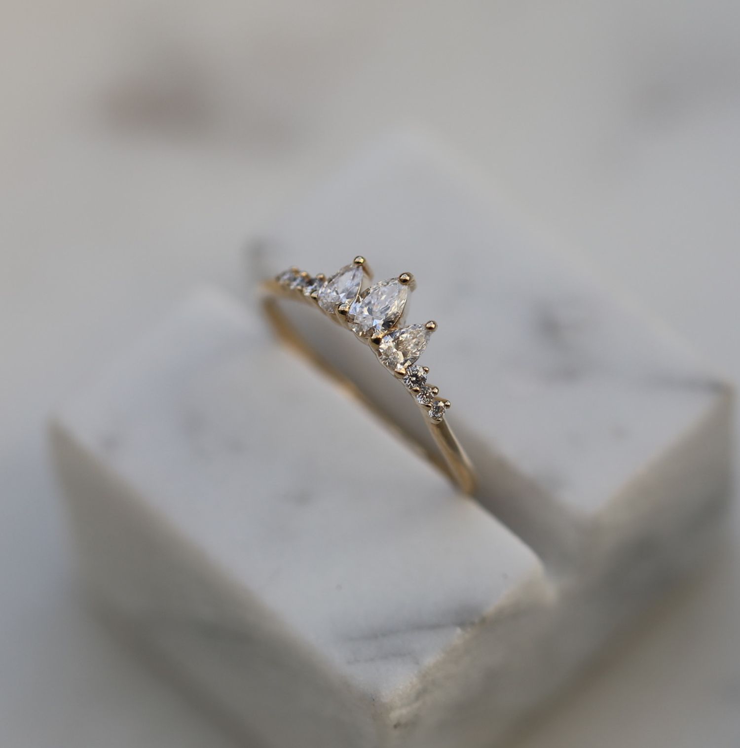 0.43 CT Pear & Round Multi Stones CVD EF/VS Diamond Wedding Band 1