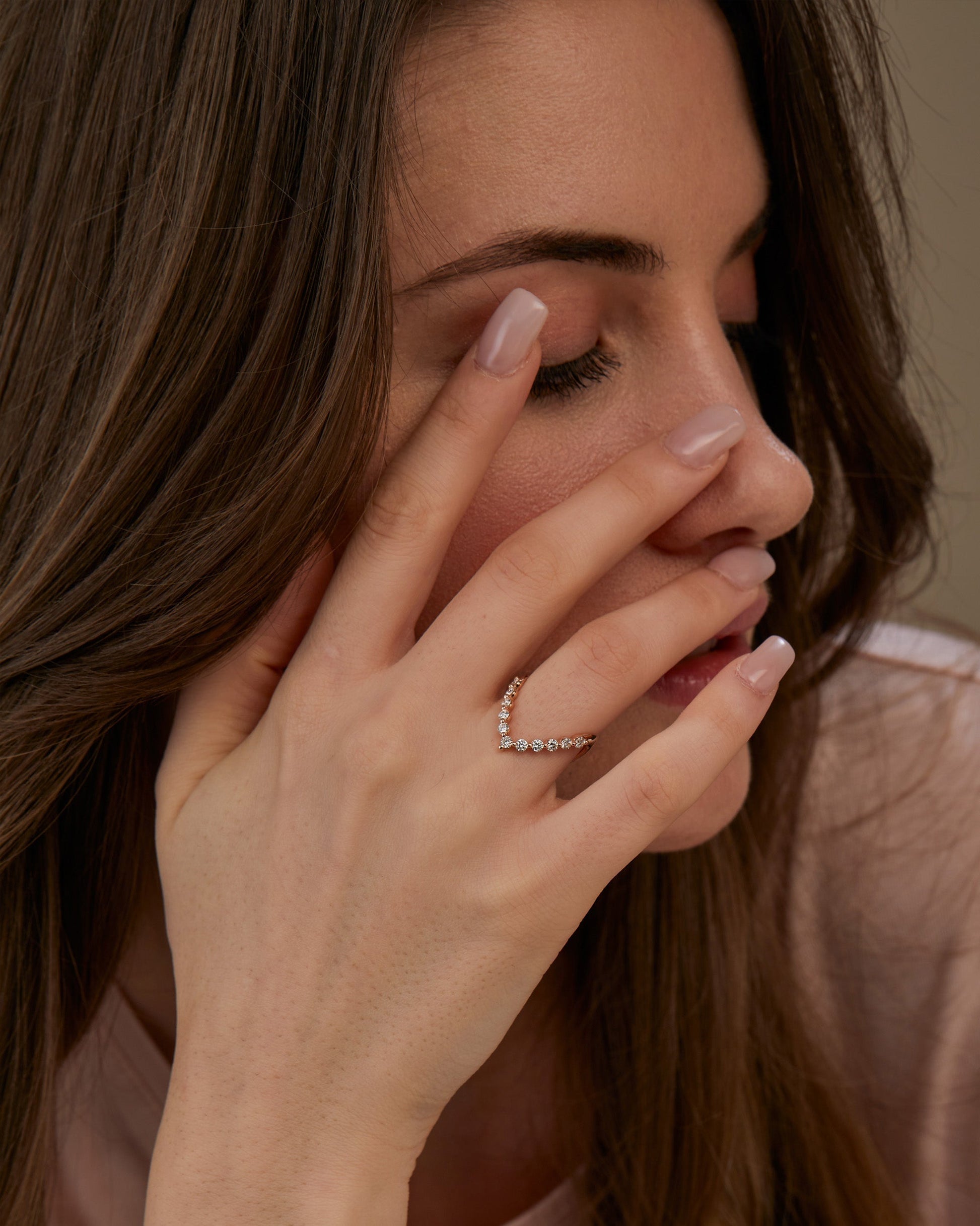 0.58 CT Round Chevron CVD EF/VVS Diamond Wedding Band 2