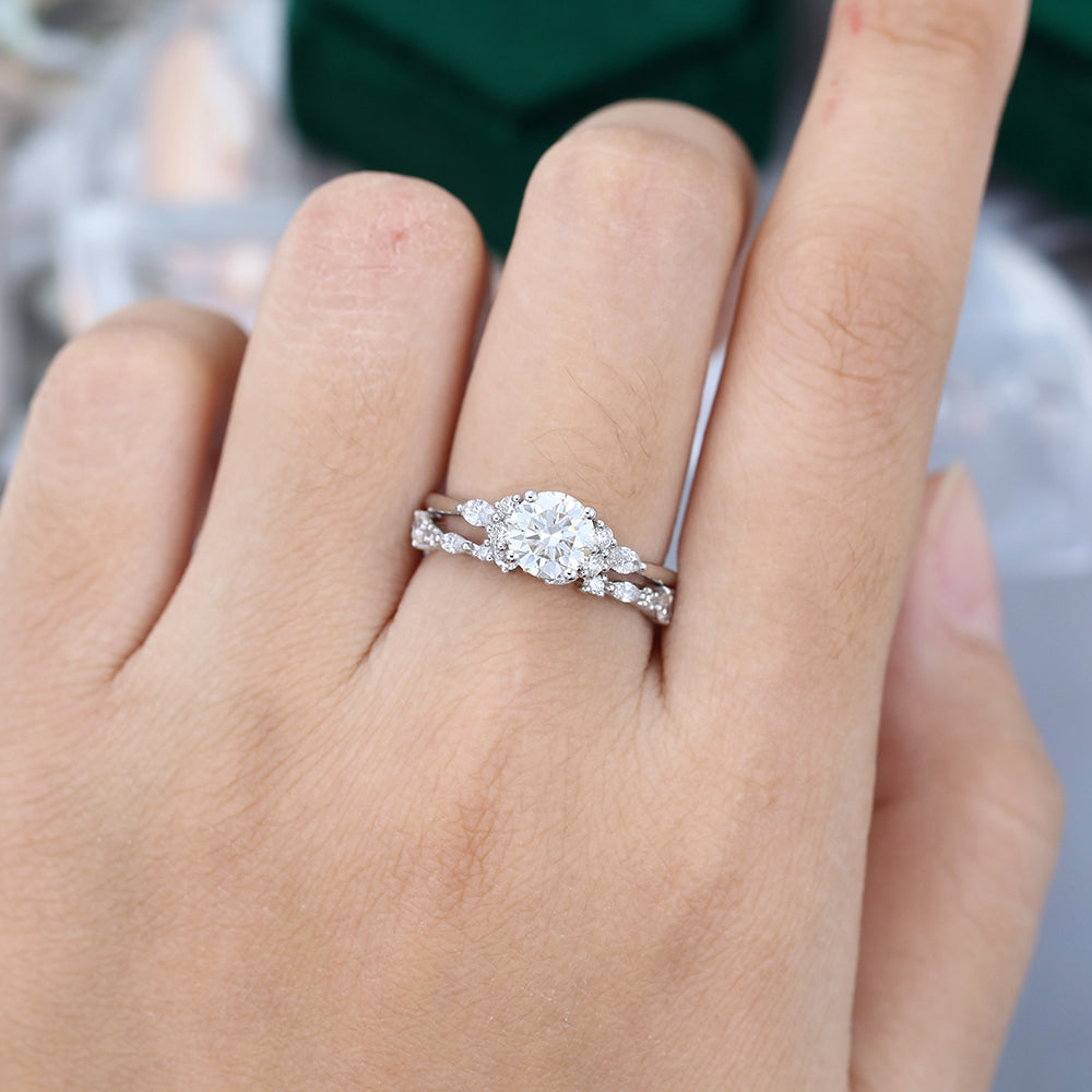 0.88 CT Round Moissanite Cluster Bridal Ring Set 2
