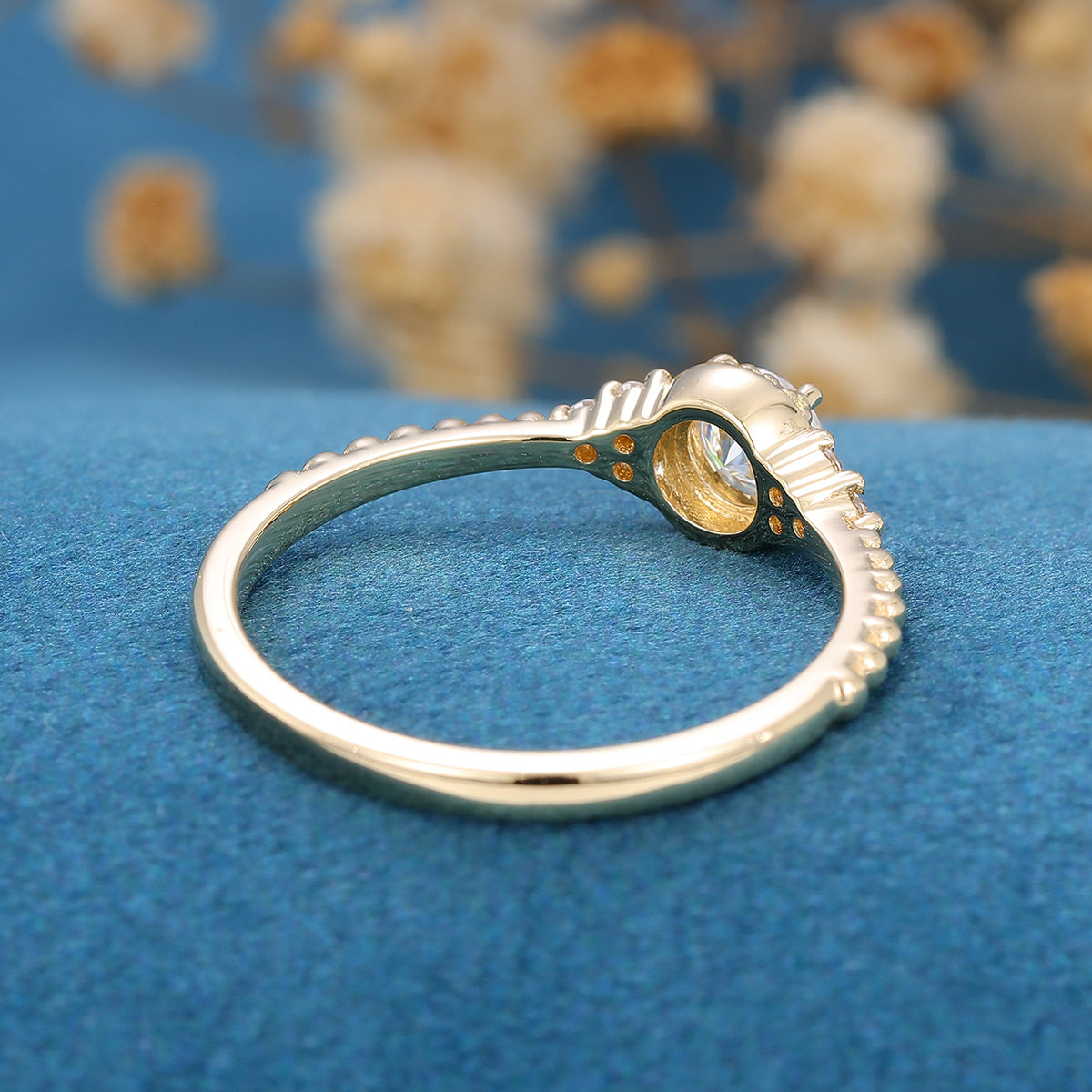 0.22 CT Round Shaped Moissanite Cluster Engagement Ring 5