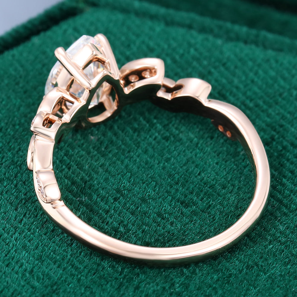 1.0 CT Pear Shaped Moissanite Vintage Engagement Ring 6