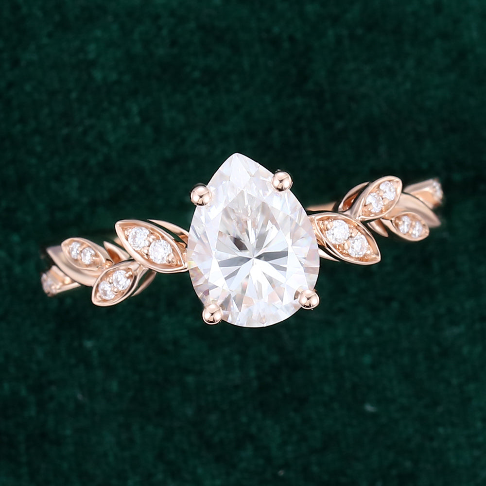 1.0 CT Pear Shaped Moissanite Vintage Engagement Ring 5