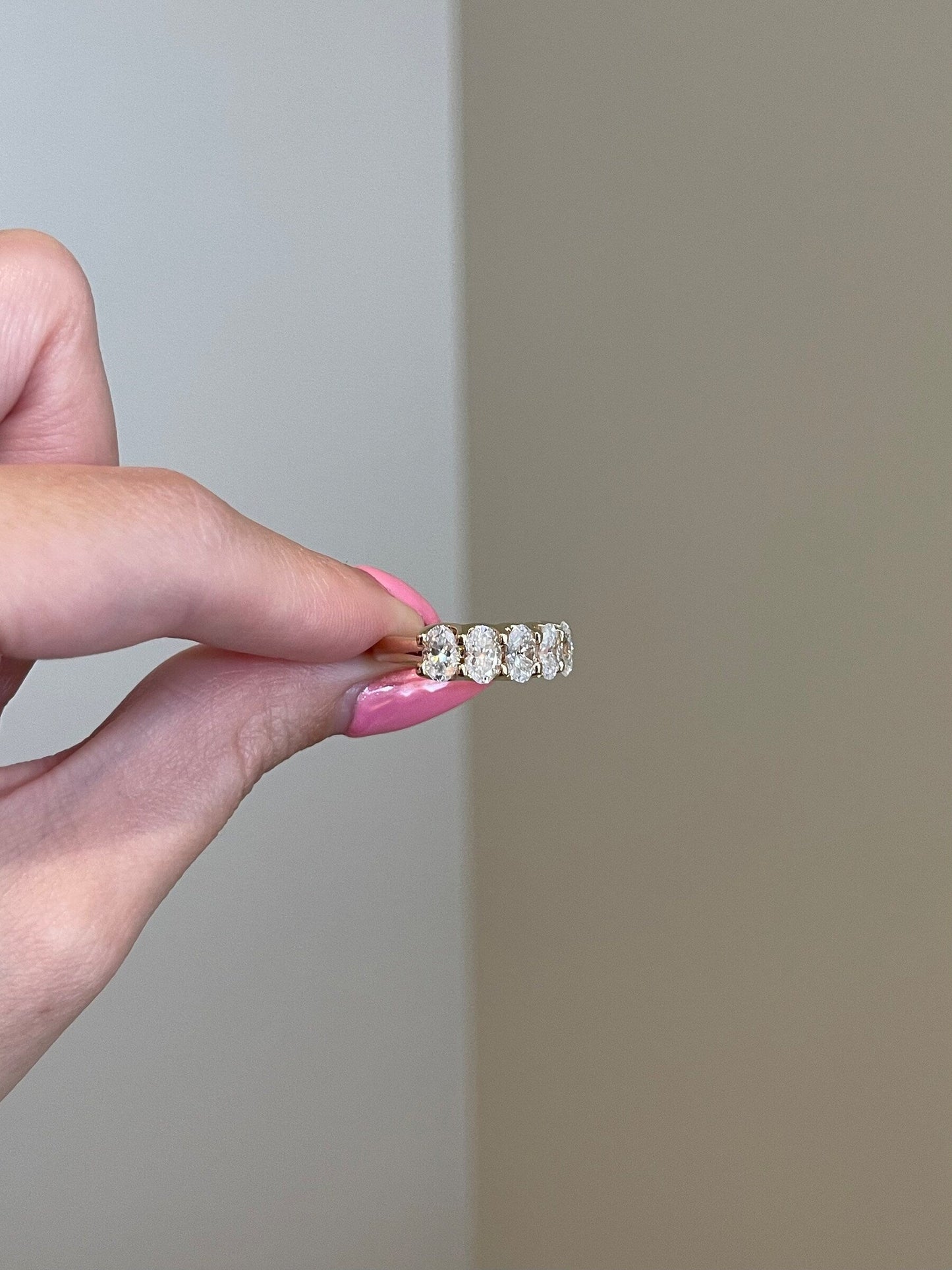 2.50 TCW Oval Shaped Moissanite Five Stones Wedding Band 1