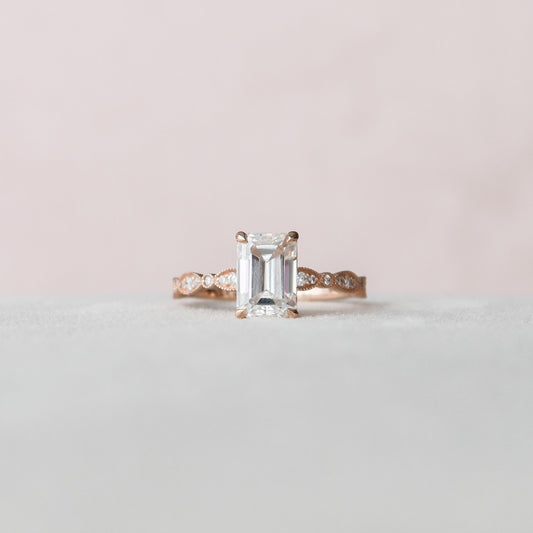 2.0 CT Emerald Milgrain Vintage Style Moissanite Engagement Ring 9