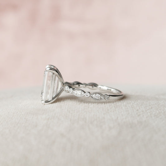 5.0 CT Emerald Milgrain Vintage Style Moissanite Engagement Ring 8