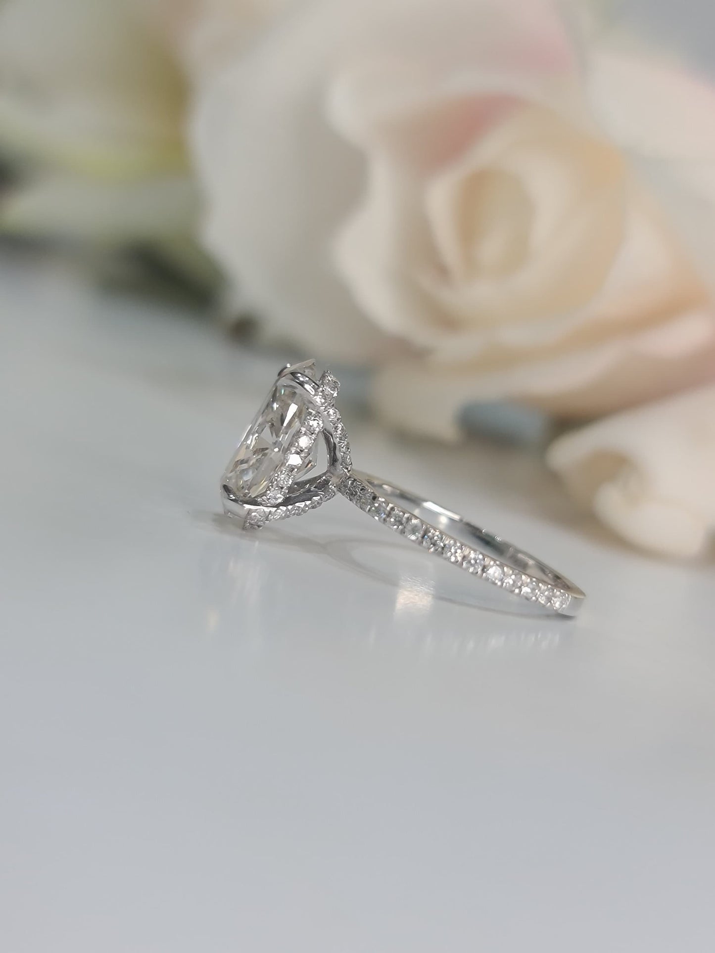 3.0 CT Oval Hidden Halo CVD G/VS1 Diamond Engagement Ring 4
