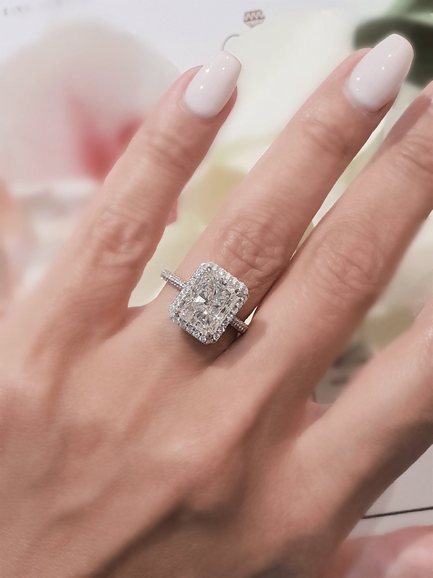 3.0 CT Radiant Halo CVD E/VS1 Diamond Engagement Ring 6