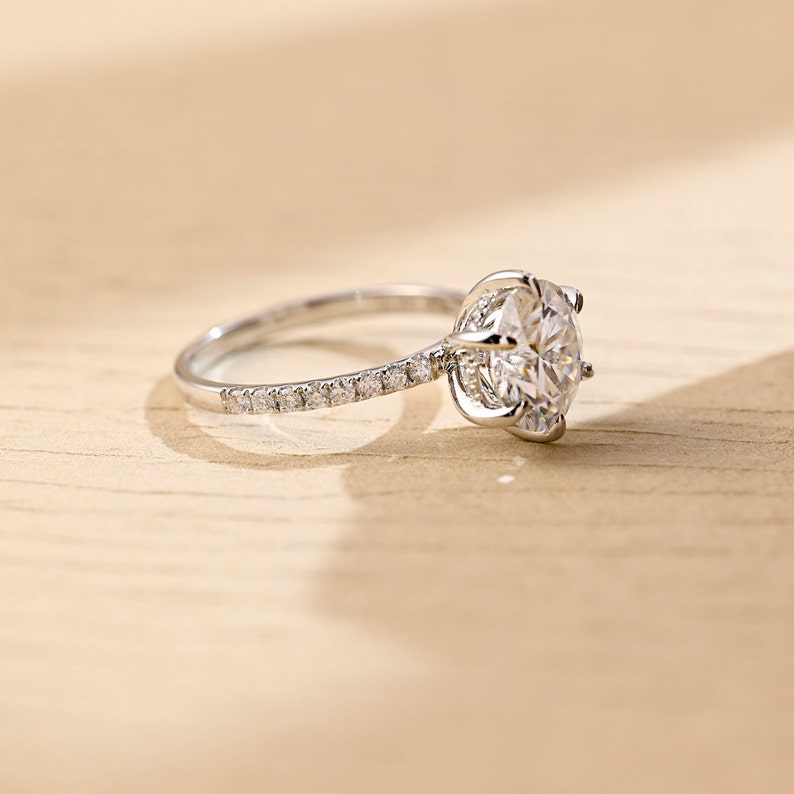 Stunning 3.0 CT Round Moissanite Engagement Ring with Hidden Halo & Pave Design