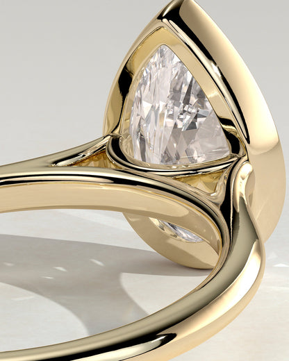 Round Halo, Pave & Split Shank Engagement Ring – 1.93 CT Lab Grown Diamond