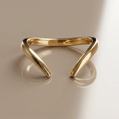 0.13 TCW Round Twisted Moissanite Wedding Band
