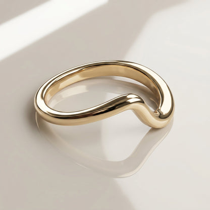 0.13 TCW Round Twisted Moissanite Wedding Band