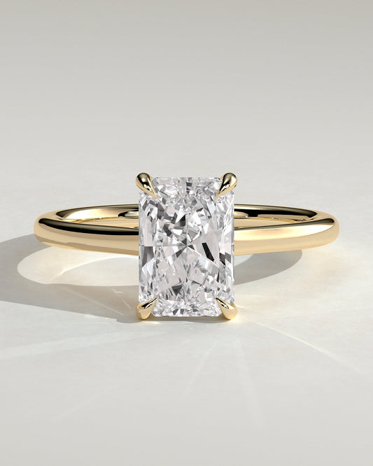 Radiant Solitaire Engagement Ring – 2 CT Lab Grown Diamond