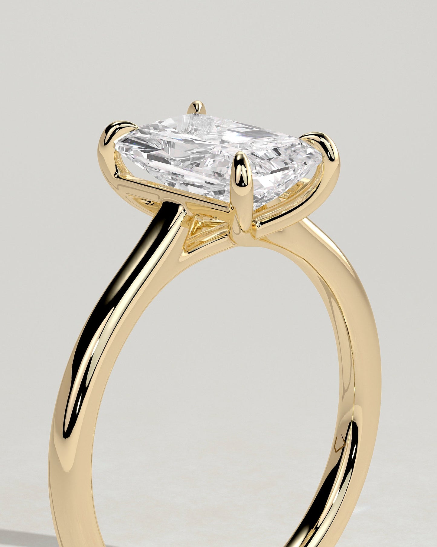 Radiant Solitaire Engagement Ring – 2 CT Lab Grown Diamond