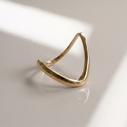 0.13 TCW Round Twisted DEF/VVS Lab Grown Diamond Wedding Band