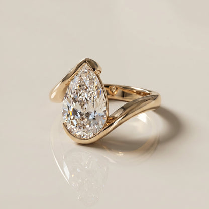 Oval Solitaire Engagement Ring – 2 CT Moissanite Diamond