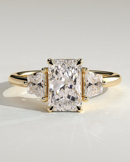 Round Halo, Pave & Split Shank Engagement Ring – 1.93 CT Lab Grown Diamond