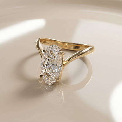 Oval Solitaire Engagement Ring – 2 CT Moissanite Diamond