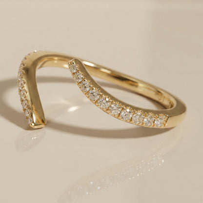0.13 TCW Round Twisted DEF/VVS Lab Grown Diamond Wedding Band