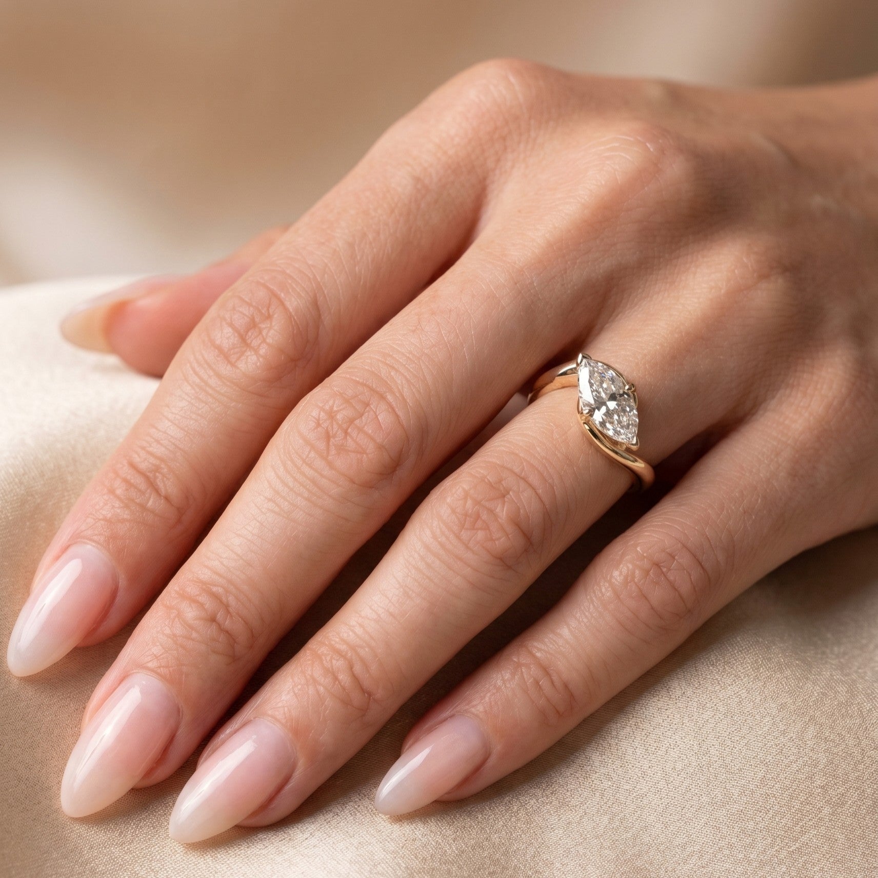 Oval Solitaire Engagement Ring – 2 CT Lab Grown Diamond
