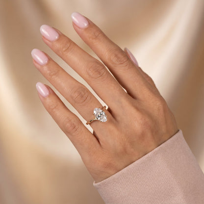 Oval Solitaire Engagement Ring – 2 CT Moissanite Diamond