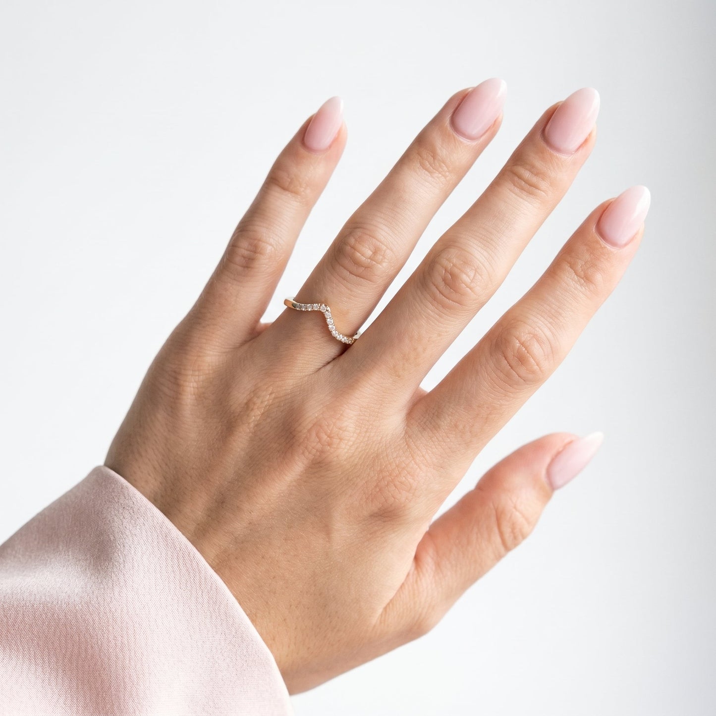 0.13 TCW Round Twisted Moissanite Wedding Band