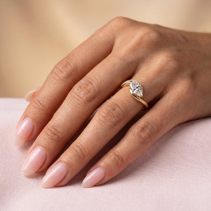 Oval Solitaire Engagement Ring – 2 CT Moissanite Diamond