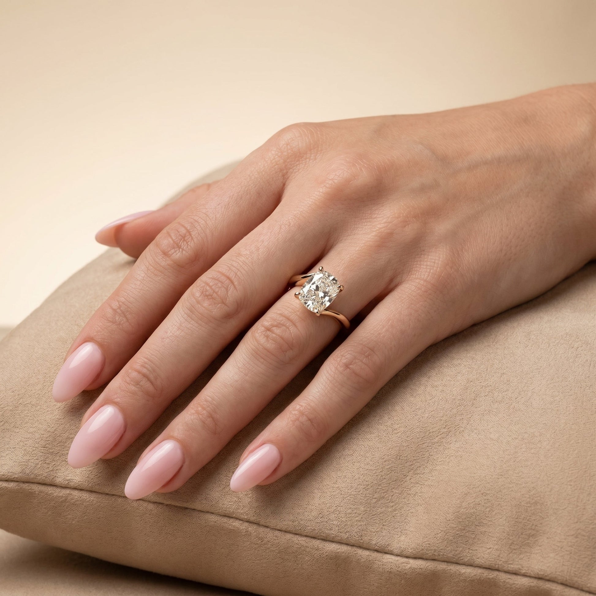Oval Solitaire Engagement Ring – 2 CT Moissanite Diamond