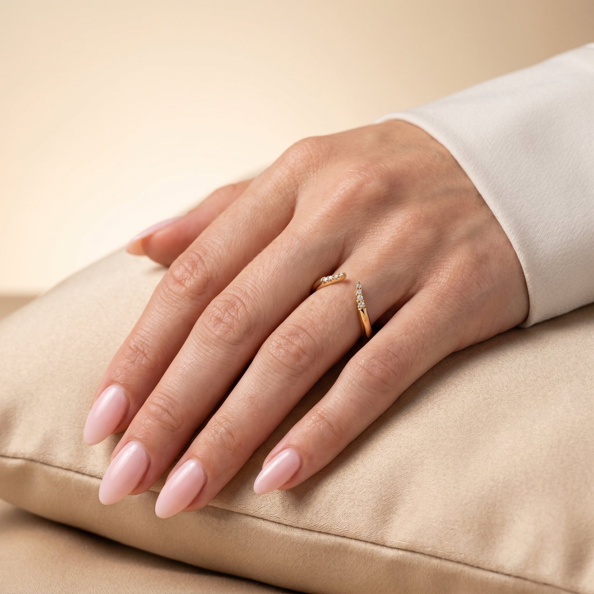 0.13 TCW Round Twisted Moissanite Wedding Band