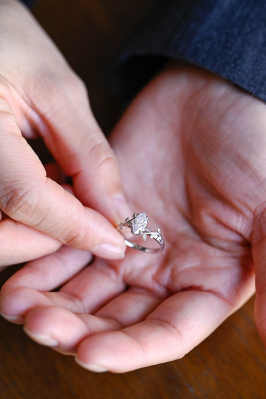Stunning 1.0 - 2.0 CT Marquise Moissanite Engagement Ring with Solitaire Design 2