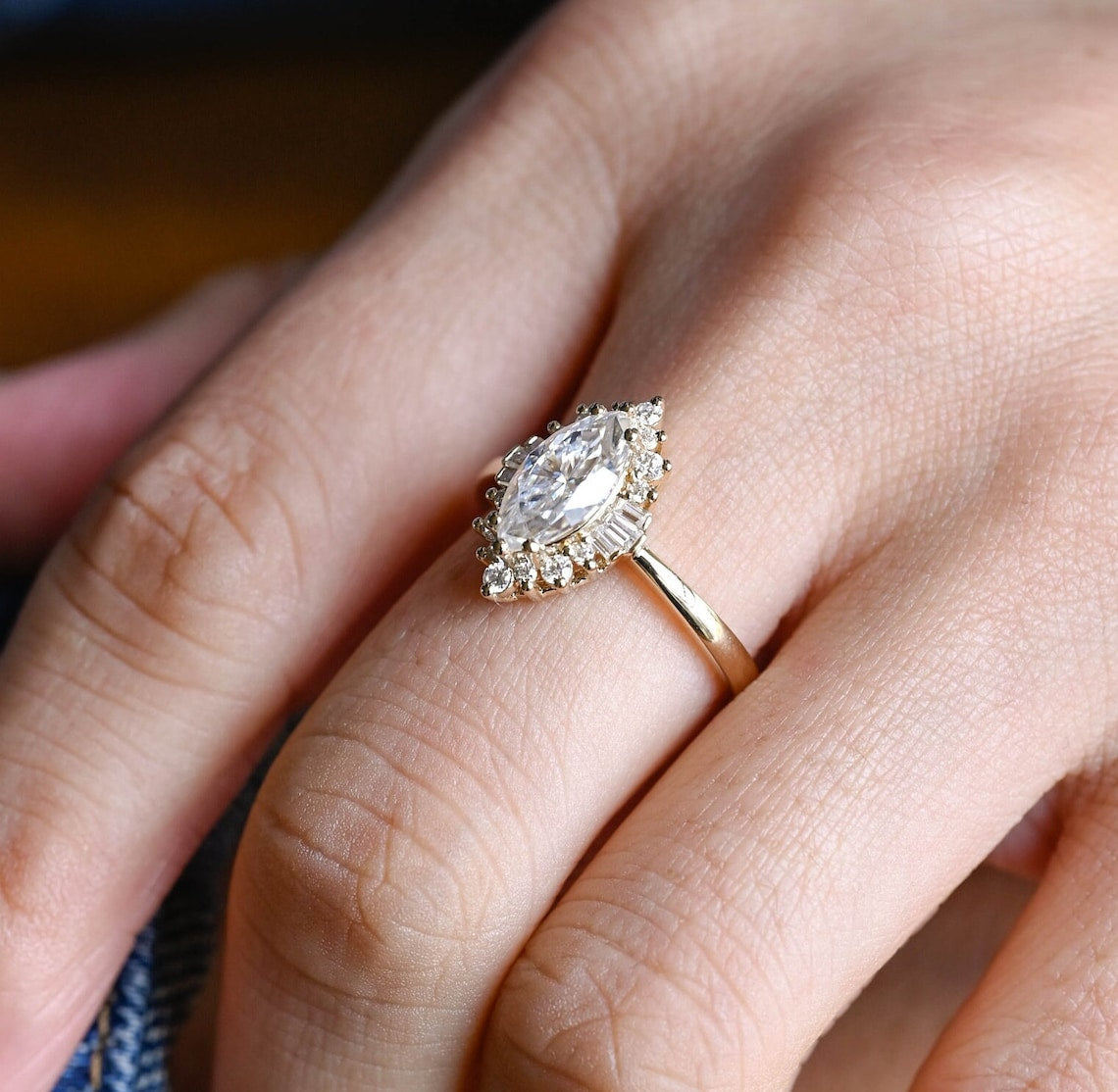 Stunning 1.0 CT Marquise Cut Engagement Ring with Ballerina Design