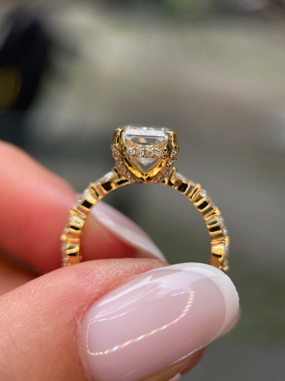 Marquise Solitaire With Tulip Prongs Lab Grown Diamond Engagement Ring