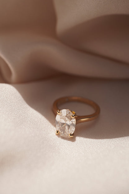 2 CT Emerald Pave Moissanite Engagement Ring