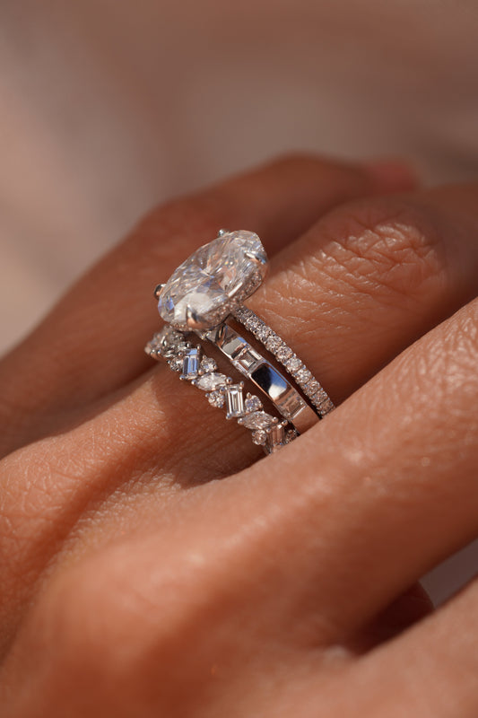 0.35 TCW Round Diamond Curved Pave DEF/VVS Lab Grown Wedding Band