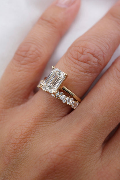 0.35 TCW Round Diamond Curved Pave DEF/VVS Lab Grown Wedding Band