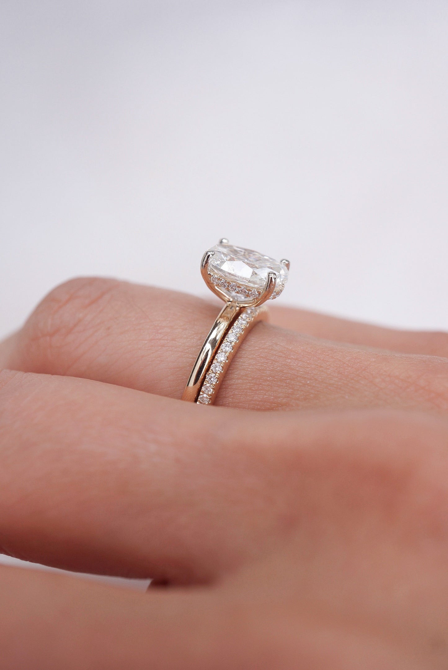0.35 TCW Round Diamond Curved Pave DEF/VVS Lab Grown Wedding Band