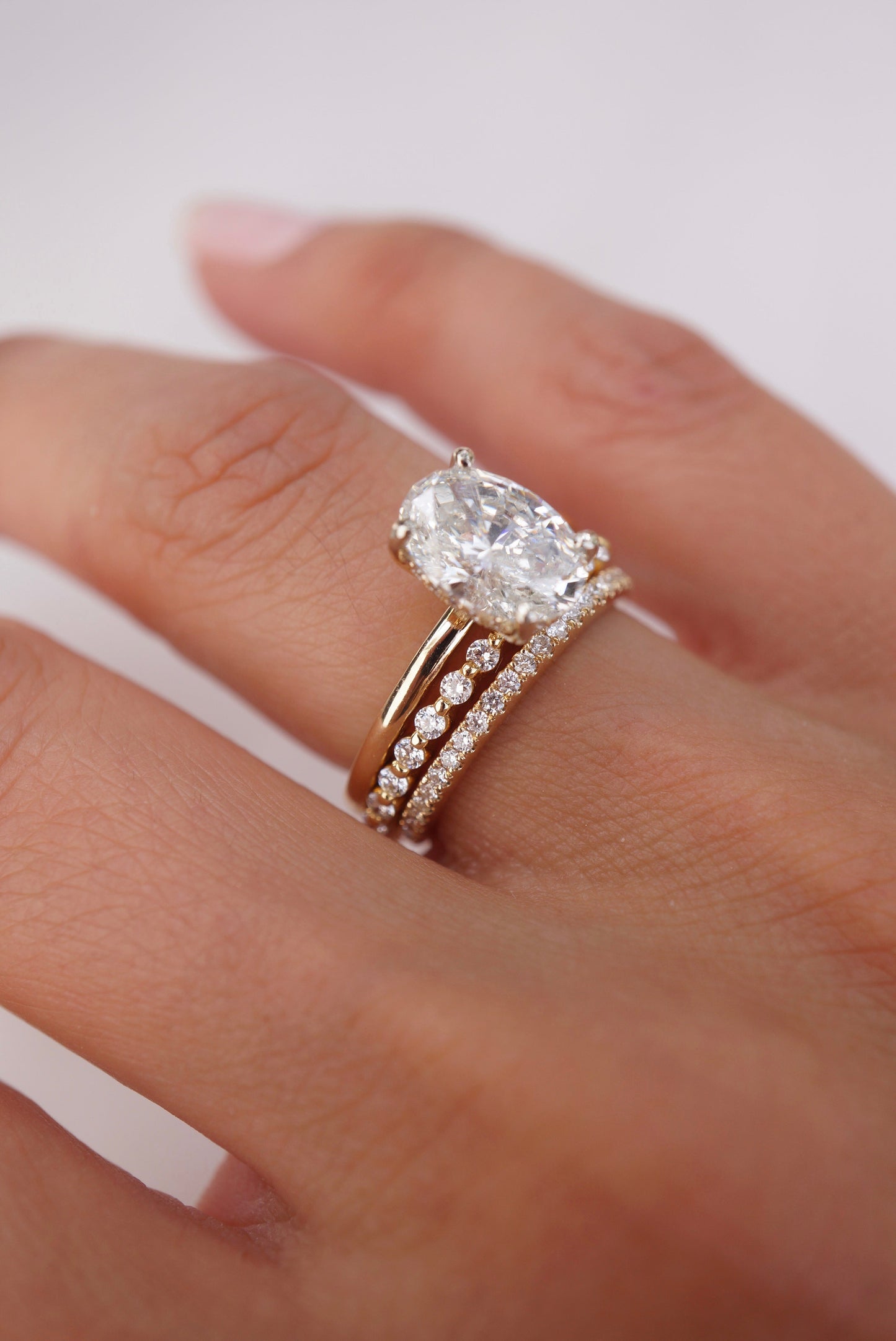 0.35 TCW Round Diamond Curved Pave DEF/VVS Lab Grown Wedding Band