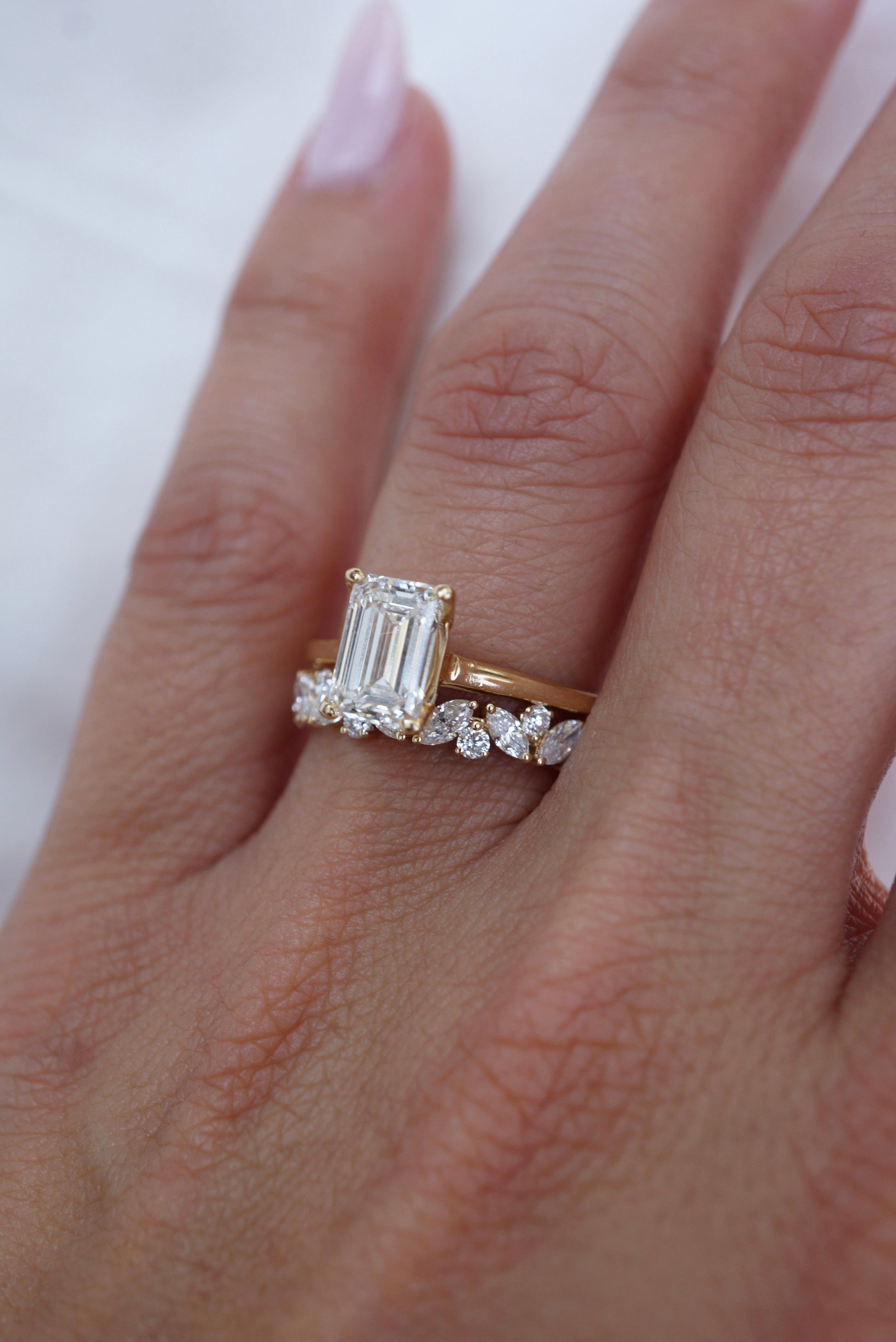 0.35 TCW Round Diamond Curved Pave DEF/VVS Lab Grown Wedding Band