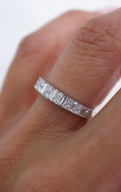 0.35 TCW Round Diamond Curved Pave DEF/VVS Lab Grown Wedding Band