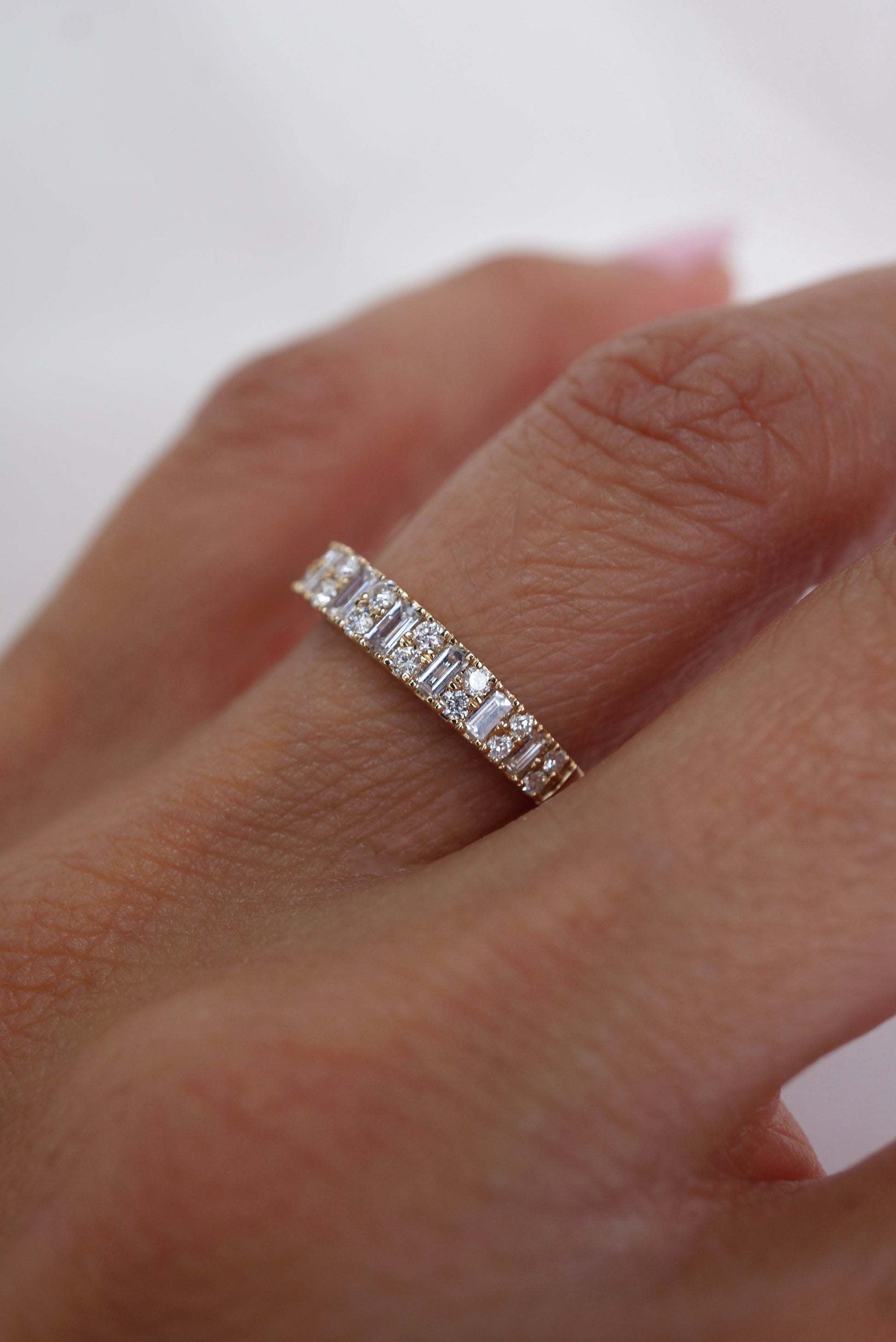 0.35 TCW Round Diamond Curved Pave DEF/VVS Lab Grown Wedding Band